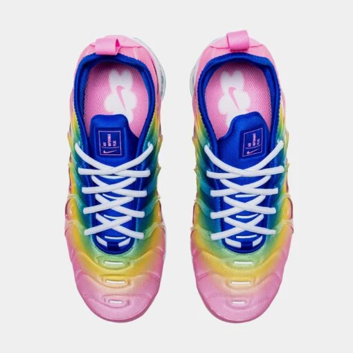 Nike Air VaporMax Plus Womens Running Shoes (Pink/Blue) -Nike 0044b8df404a7f032100104503263e6a