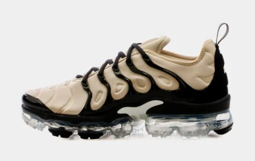 Nike Air VaporMax Plus Beige Black Mens Running Shoes (Beige/Black) -Nike 1258c6a78f9decd5e47aea9c12e38f85