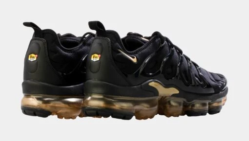 Nike Vapormax Plus Mens Running Shoes (Black) -Nike 1437ef7ec3f1f307948b8139020f9c3e