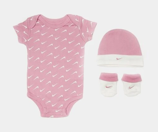 Nike Swoosh Essentials 3PC Infant Toddler Set (Pink/White) -Nike 290044888f01e8b550c8f132d6354374