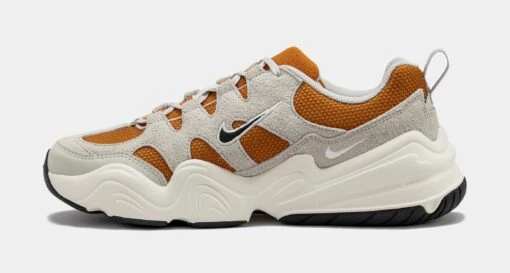 Nike Tech Hera Mens Lifestyle Shoes (White/Brown) -Nike 3369a491bd4b81f2fb8848b9725add00