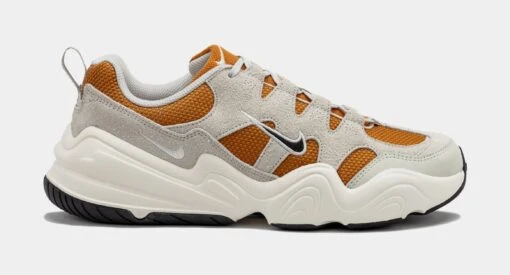 Nike Tech Hera Mens Lifestyle Shoes (White/Brown) -Nike 37264846c84cb9939574ca4323596d42