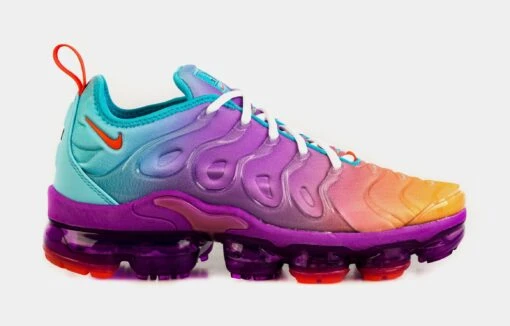 Nike Air VaporMax Plus Womens Running Shoes (Purple/Blue) -Nike 3b224eee682d81c5e0577f7abe95de98