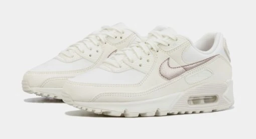 Nike Air Max 90 Essentials Womens Lifestyle Shoes (White) -Nike 442d74550e9c566b0bd47e62e7509297