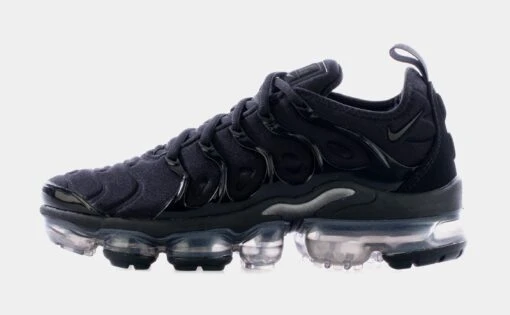 Nike VaporMax Plus SE Womens Running Shoes (Black) -Nike 513edf18e43ac5c13b0fad4a5885894e 37e8af29 4f23 4f50 af7d 91382ea98dc9