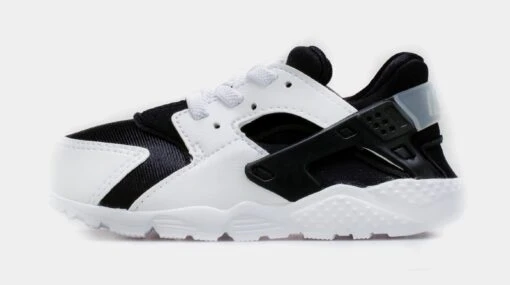 Nike Huarache Run Infant Toddler Lifestyle Shoe (Black/White) -Nike 58b17a55034c2ceccbaf17ba343abe84