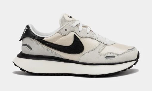 Nike Phoenix Waffle Womens Lifestyle Shoes (Summit White/Sanddrift/Sail/Black) -Nike 5defb3dab19a4a271e570c136124184a