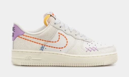 Nike Air Force 1 '07 SE Womens Lifestyle Shoes (White/Multi) -Nike 74908fe9c3ef894f91ac880f3cf7b0ae