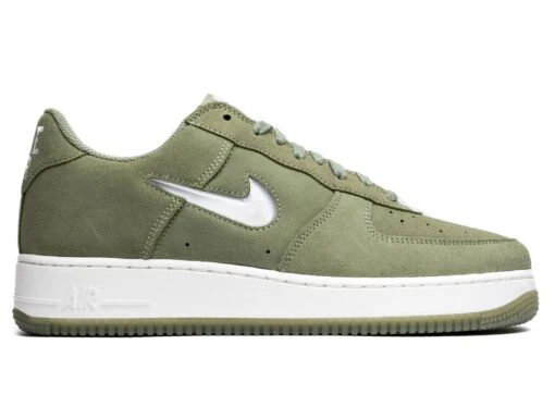 Nike Air Force 1 Low Retro -Nike ONENESS 0000 NIKE AIR FORCE 1 LOW RETRO OIL GREEN SUMMIT WHITE DV0785 300