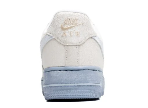 Nike Air Force 1 '07 LV8 EMB 'Blue Whisper' -Nike ONENESS 0026 NIKE AIR FORCE 1 07 LV8 EMB SUMMIT WHITE WHITE DV0787 100