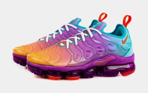 Nike Air VaporMax Plus Womens Running Shoes (Purple/Blue) -Nike b5f11c1f388d495d6e33b4bcf3765cb4