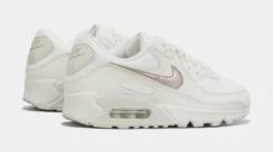 Nike Air Max 90 Essentials Womens Lifestyle Shoes (White) -Nike ca1aa34b14bbffb94901e4b3e2b35549