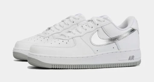 Nike Air Force 1 Low Retro Mens Basketball Shoes (White/Grey) -Nike cd5fe98e50c6aba9f50f4da664e08a4a