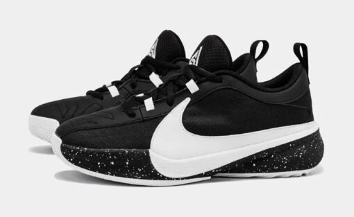 Nike Zoom Freak 5 Grade School Basketball Shoes (Black/White) -Nike ce2bb63a18c0e359143659233c5d1b8f