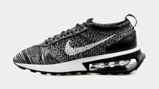 Nike Air Max Flyknit Racer Womens Running Shoes (Black/White) -Nike de9d2385c56e66edbcc3dee88e4478e5