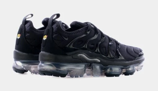 Nike VaporMax Plus SE Womens Running Shoes (Black) -Nike df8a081c0e35308c88d4370b2158315d f43153ba 122e 4f93 a5ce 214183943d92