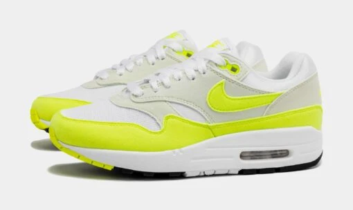 Nike Air Max 1 Volt Suede Womens Running Shoes (Volt/White) -Nike df98d6ada093890868df73baa3b99ad0