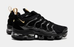 Nike Air VaporMax Plus Mens Running Shoes (Black) -Nike e933f691eab2c849500599da0a2f29ff