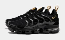 Nike Air VaporMax Plus Mens Running Shoes (Black) -Nike f83686173a15e50a0c20fcb15c7a23be